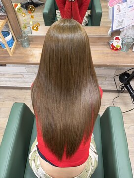 オリーブベージュ×髪質改善