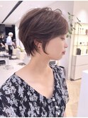 ナチュラル耳かけ丸みショート