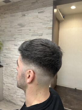 オアゾバーバー(OAZO BARBER) スキンフェードスタイル