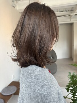 アンタイ(untie) ミディアムレイヤー