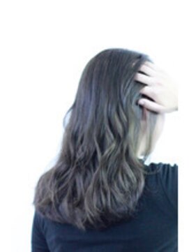 チュラック(Chulack) 【CHULUCK】グレージュ/艶カラー/ウェーブ