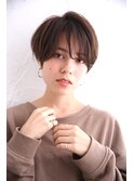 小顔ひし形ショート 20 - 30代【Royd. 新宿御苑前】