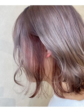 ヘアーサロン リアン 熊谷2号店(hair salon Rien) ホワイトシルバー☆カシスピンクインナー