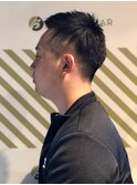 フェードカットスタイル【BARBER-BAR】
