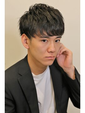 ノイセル(Noisyle) ニュアンスパーマナチュラル黒髪マッシュ