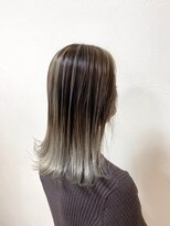 リズ(Liz.)&nbsp;バレイヤージュカラー