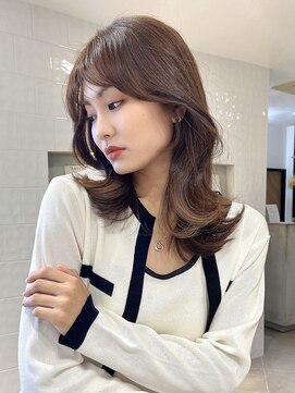 アリュウル 表参道(ALLURE) 小顔に見えるくびれヘア　レイヤーカット　透明感カラー　KAKO