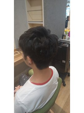 ブロッサム 東中野店 20代30代メンズソフトツーブロックビジネス大人カッコイイ