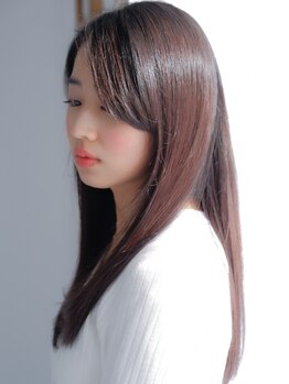 エン(en)の写真/【全個室のマンツーマン】指通り滑らかな仕上がりで思い通りの美髪ストレートヘアが手に入る◎　