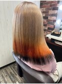 ベージュカラー×オレンジカラーバレイヤージュアレンジ