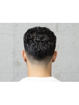 【カットシェービング\3200】お手頃価格でON/OFF決まる!女性目線でカッコいいを提供!トレンドヘアもお任せ!