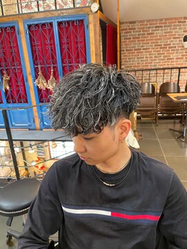 アントルポ(entrepot) スペインカール