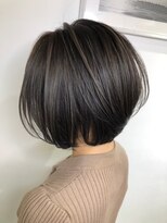 アブルトゥーヘアー(able to hair)&nbsp;シルクハイライト/ふんわりボブ
