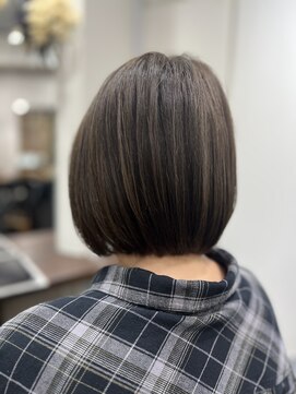 ルアン(Luan) ショートボブ