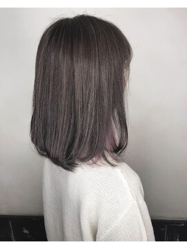 オースト ヘアー ステラ 新宿店(Aust hair Stella) グレーベージュ グレーアッシュ ハイライト ベビーピンク