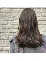 ネイヴィル(navile)&nbsp;ほんのりレイヤーカット