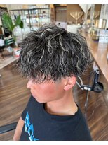 オンフリーク(ON FLEEK)&nbsp;ツイストスパイラル×ハイライト