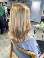 ニュート(Neut )&nbsp;ホワイトミルクティーカラー/ケアブリーチ/ハイトーンカラー