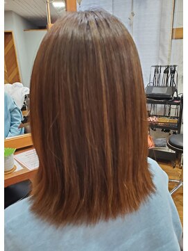 リビングヘアルーム(LIVING HAIR ROOM) ミディアム外はねボブ