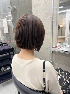 ノエ(noe) ミニボブ×透明感カラーYI-47