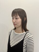 ゼンドットカラスマ(Zen.karasuma)&nbsp;地毛風ストレート×白髪ぼかしカラー20代30代40代