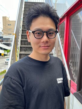 アイズ 海老名(AIZU) スパイキーショート メンズショート メンズカット 眉毛