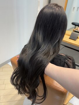 ユニ バイ マグ 長野店(Uni.by Mag) 20代30代40代大人可愛い韓国風地毛風ブラック透明感