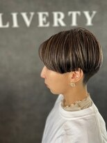 リバティー(LIVERTY)&nbsp;刈り上げ女子