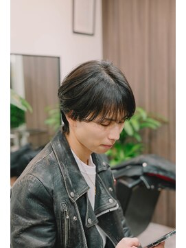 ノーナ(Nona) 【Nona 八戸ノ里】シースルーマッシュウルフ｜【メンズ/パーマ】