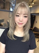 サニー 渋谷(SUNNY)&nbsp;レイヤー、レイヤーカット、ミルクティーベージュ、ブリーチ