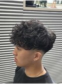 スペインカールウェーブヘア外国人風パーマスパイラルフェード