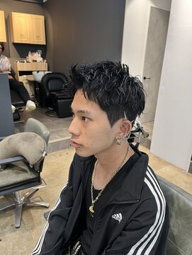 アロー 船橋店(AROH) men's/MEN'S/メンズカット/メンズパーマ/船橋スパイキーショート