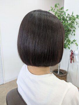 ラヴィリス バイ レム(Raviliss by rem) 暗髪カラー