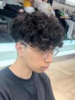 フィフスパーク(fifth PARK)&nbsp;渋谷スペインカールラルフカール刈り上げ高めツーブロックメンズ