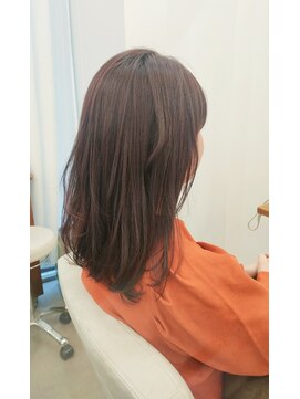 シェリー(Cherie) レッドカラー/暖色カラー/ワインレッド/ミディアムレイヤー