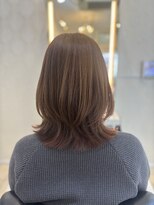 フレア(FLAiR)&nbsp;30代40代くびれミディアムヘアインナーピンクカラー