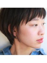 フェリチタ ひばりヶ丘(FELICITA) 低めシルエットのシンプルショート