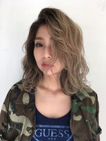 ラ ブレア(La Brea)&nbsp;外国人風ゆるウェーブ×ブロンドヘアー