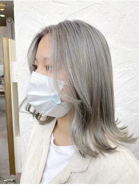 カモン(CAMON) 【ブリーチあり】シルバーカラー