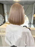 2ブリーチホワイトブロンド/ボブ