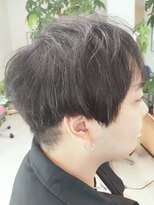 グラムゼロ&nbsp;メンズのツーブロックスタイル