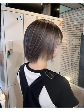 ラフ(LAFF) #黒髪#ボブルフ#ネビージュ#小顔#ワンレン