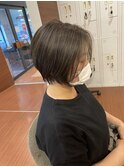 細めハイライト ショートスタイル