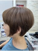 ショートボブ