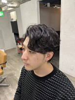 プライズ アイリス 池袋東口店(prize Iris)&nbsp;韓国風緩めパーマ／ニュアンスパーマ/メンズセンターパート/池袋