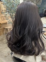 ウィークエンド(WEEKEND)&nbsp;アッシュグレージュ　カット＋Wカラー＋トリートメント13800円