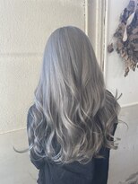 ボアップ(boappu)&nbsp;透明感あふれるシルバーカラーしませんか？