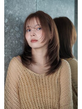 ヘアラウンジ アンリオ(hair lounge an rio) 顔周りレイヤー/レイヤーカット/ベージュカラー