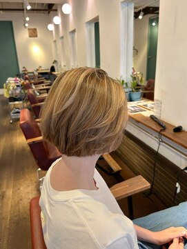 モップス 金沢文庫店(MOPS) ショートボブ×ハイライト