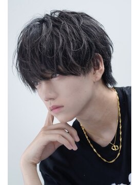 リップス 横浜(LIPPS) ラウンドマッシュ/ウルフ/ツーブロック/ショート